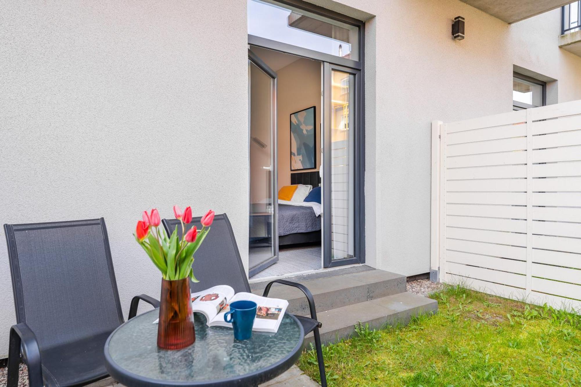 Ind.U Apartamenty Kołobrzeg Extérieur photo